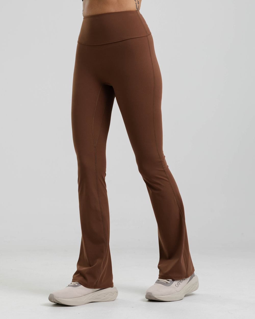 Essence Flared Pant