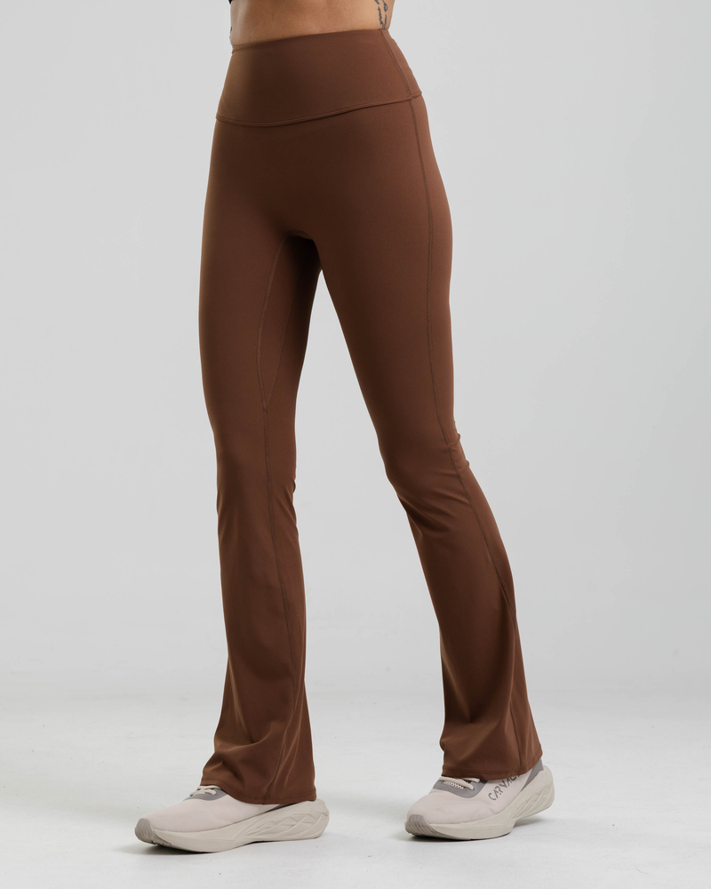 Essence Flared Pant