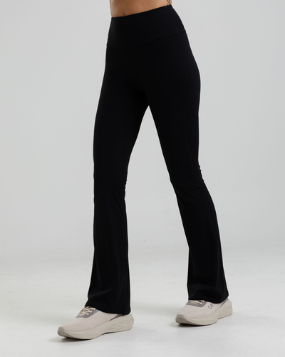 Essence Flared Pant