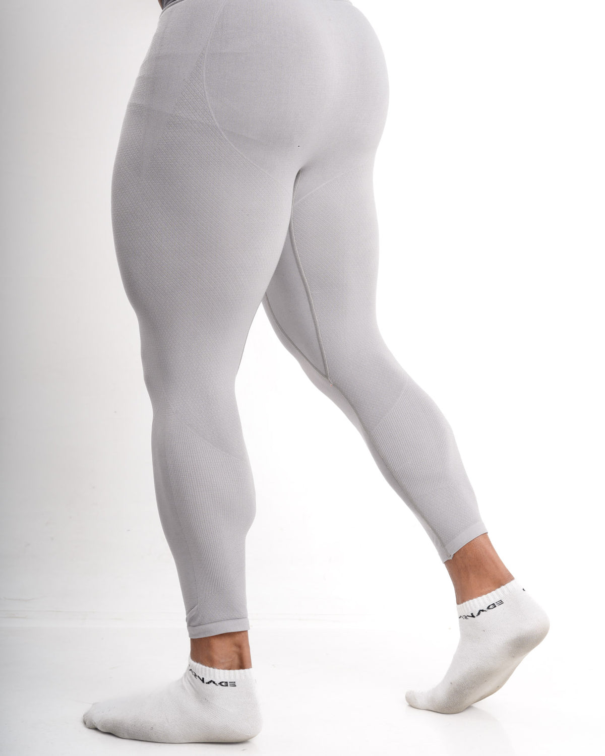 Seamless Compression Bottom