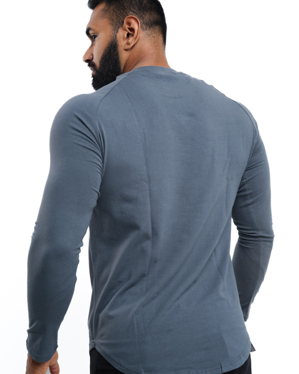 Italic Essential Long Sleeve Tee - V3