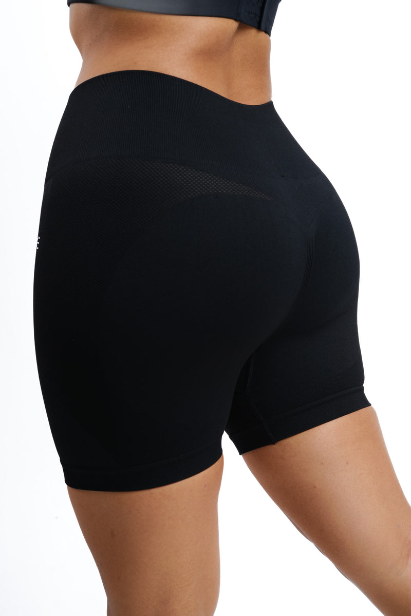 Aero Seamless Biker Short