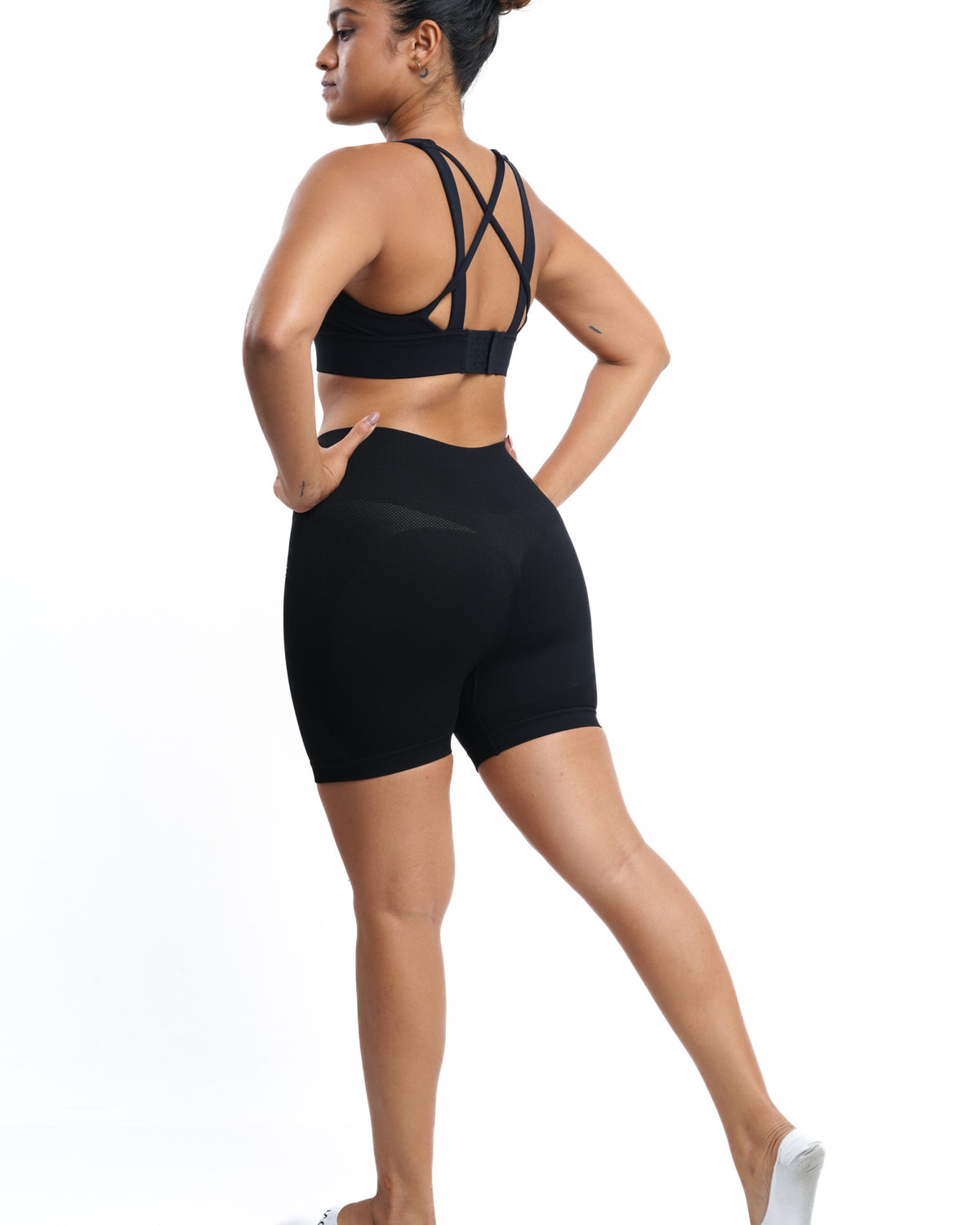 Aero Seamless Biker Short