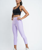 Refined 7/8 Legging
