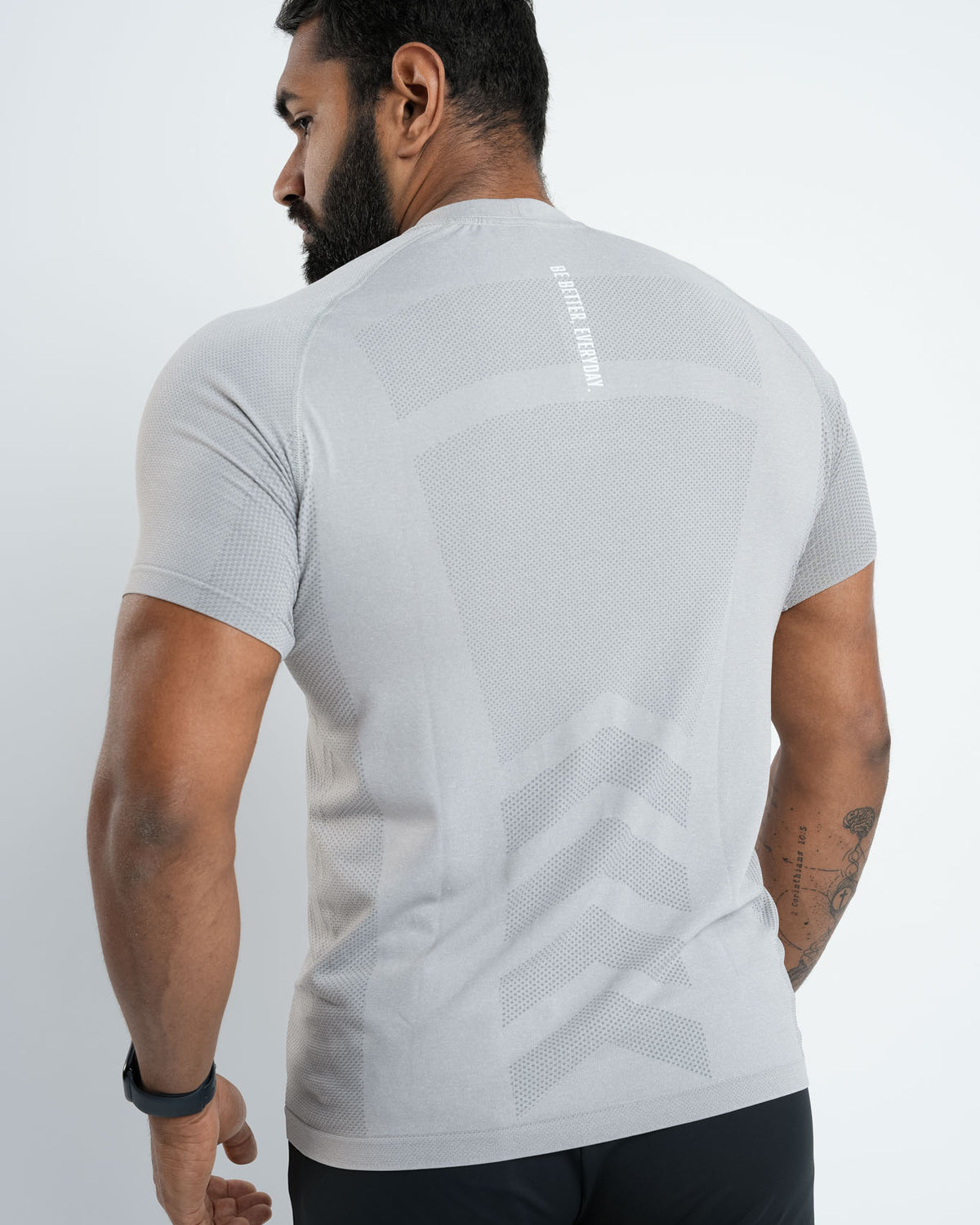 Heather Seamless Performance Tee