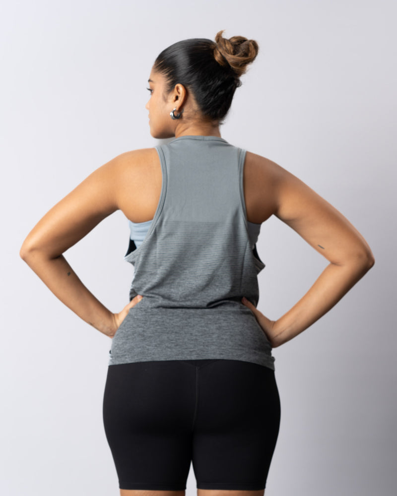 Seamless Gradient Tank