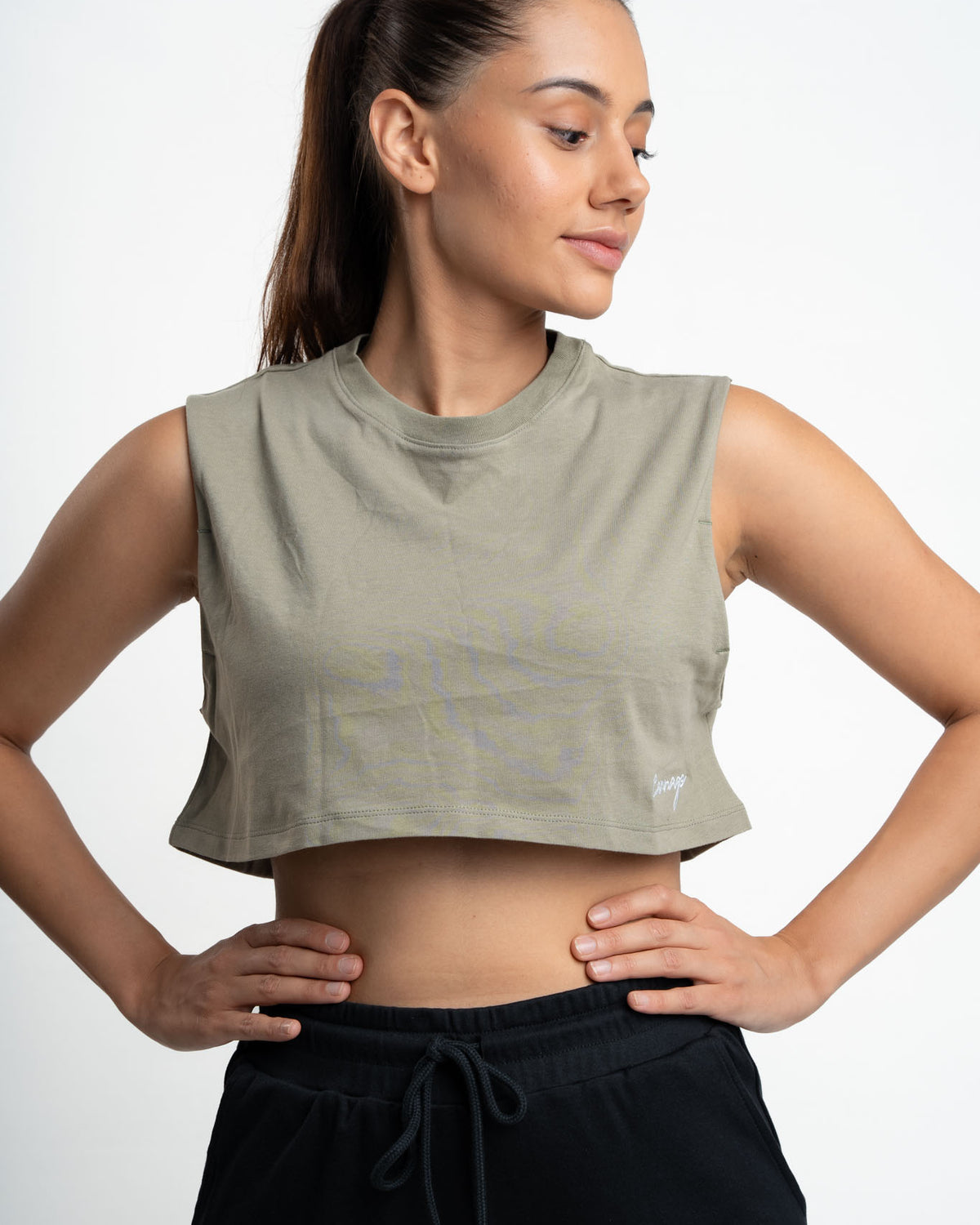Essential Cut off Crop
