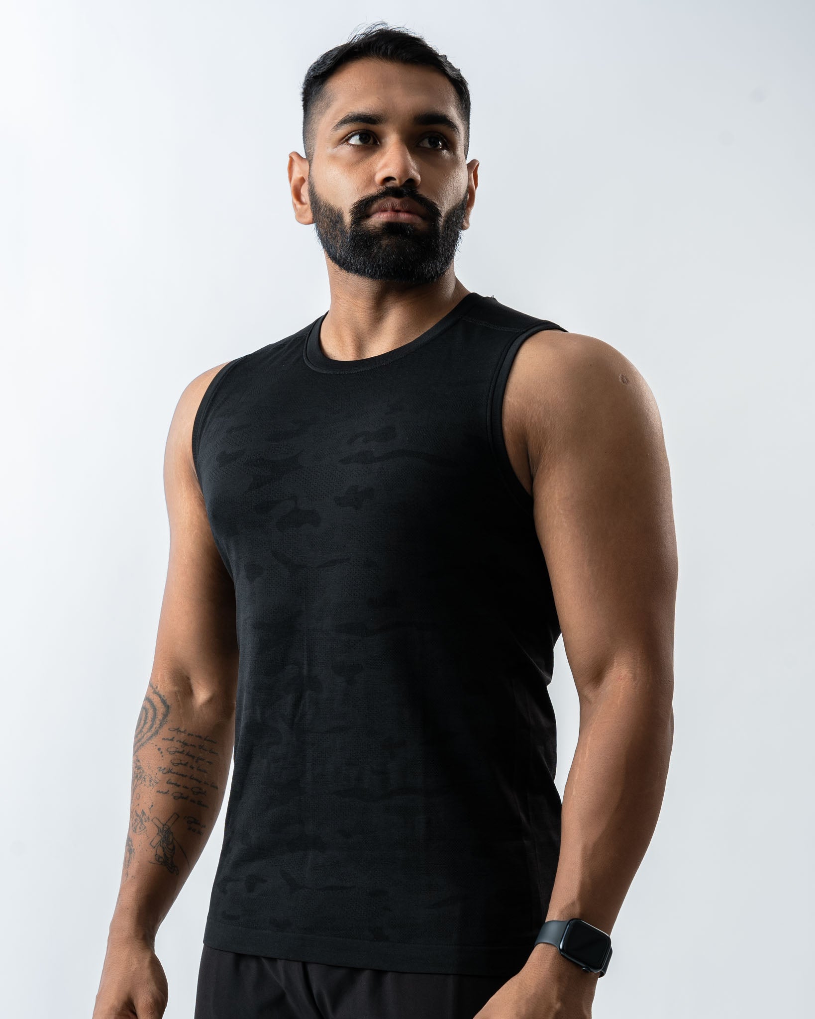 新品　KARRY American sleeve tank ブラック American sleeve tank - KARRY OFFICIAL ONLINE STORE
