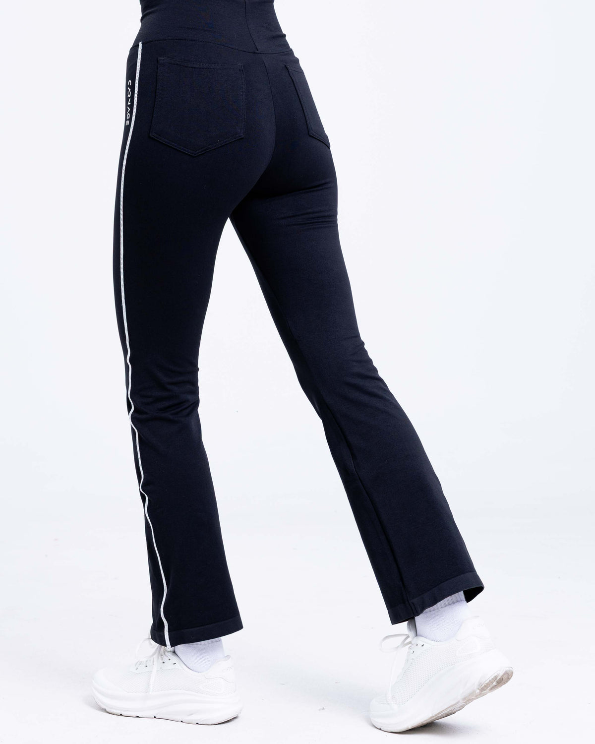 Seamless Bell Bottom Jegging
