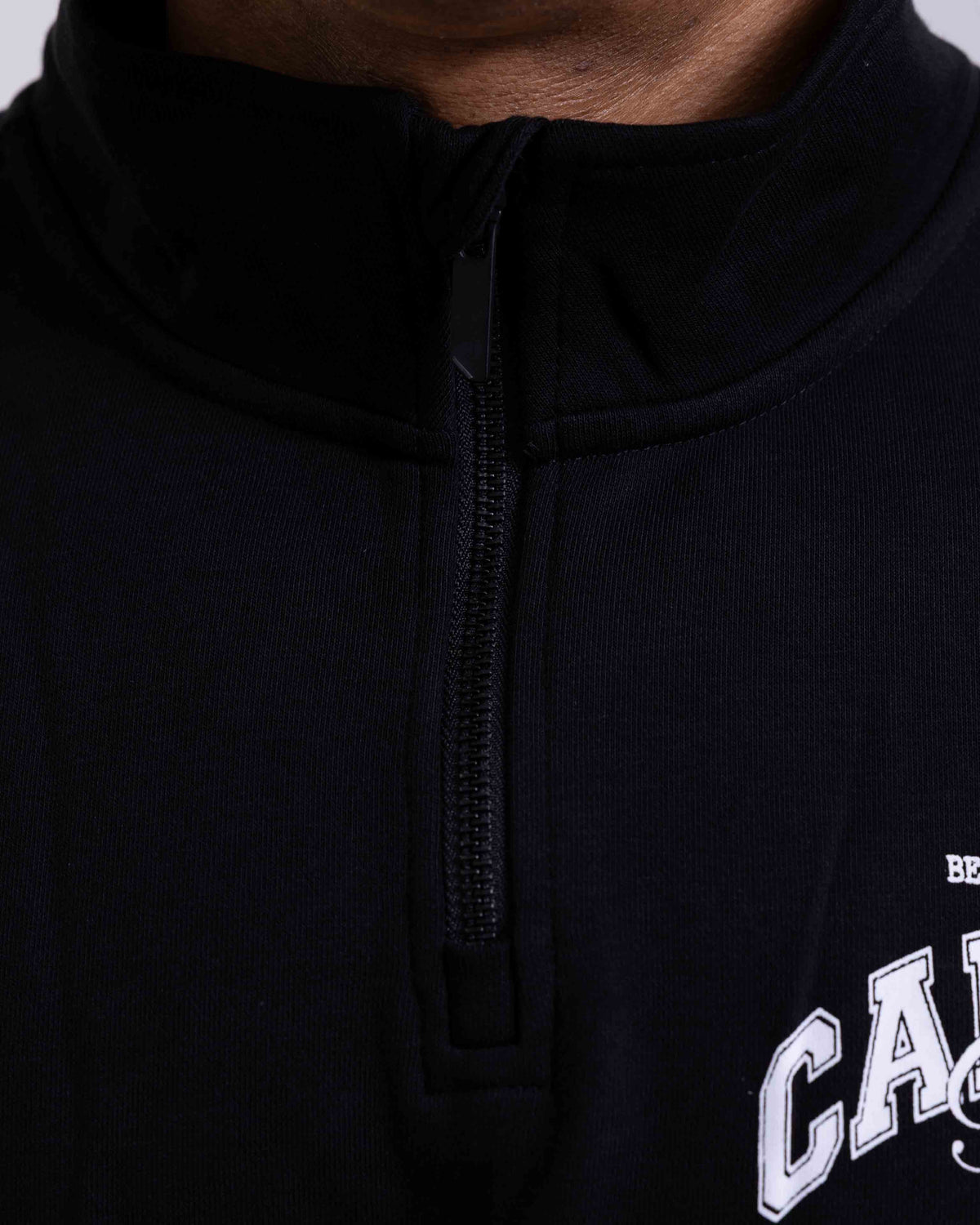 Globe Stride 2.0 1/4 Zip Up Sweatshirt