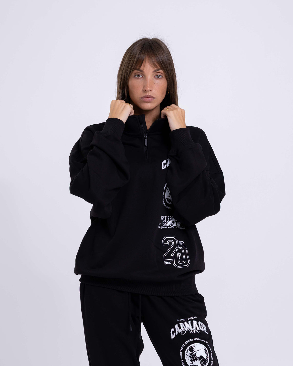 Globe Stride 2.0 1/4 Zip Up Sweatshirt