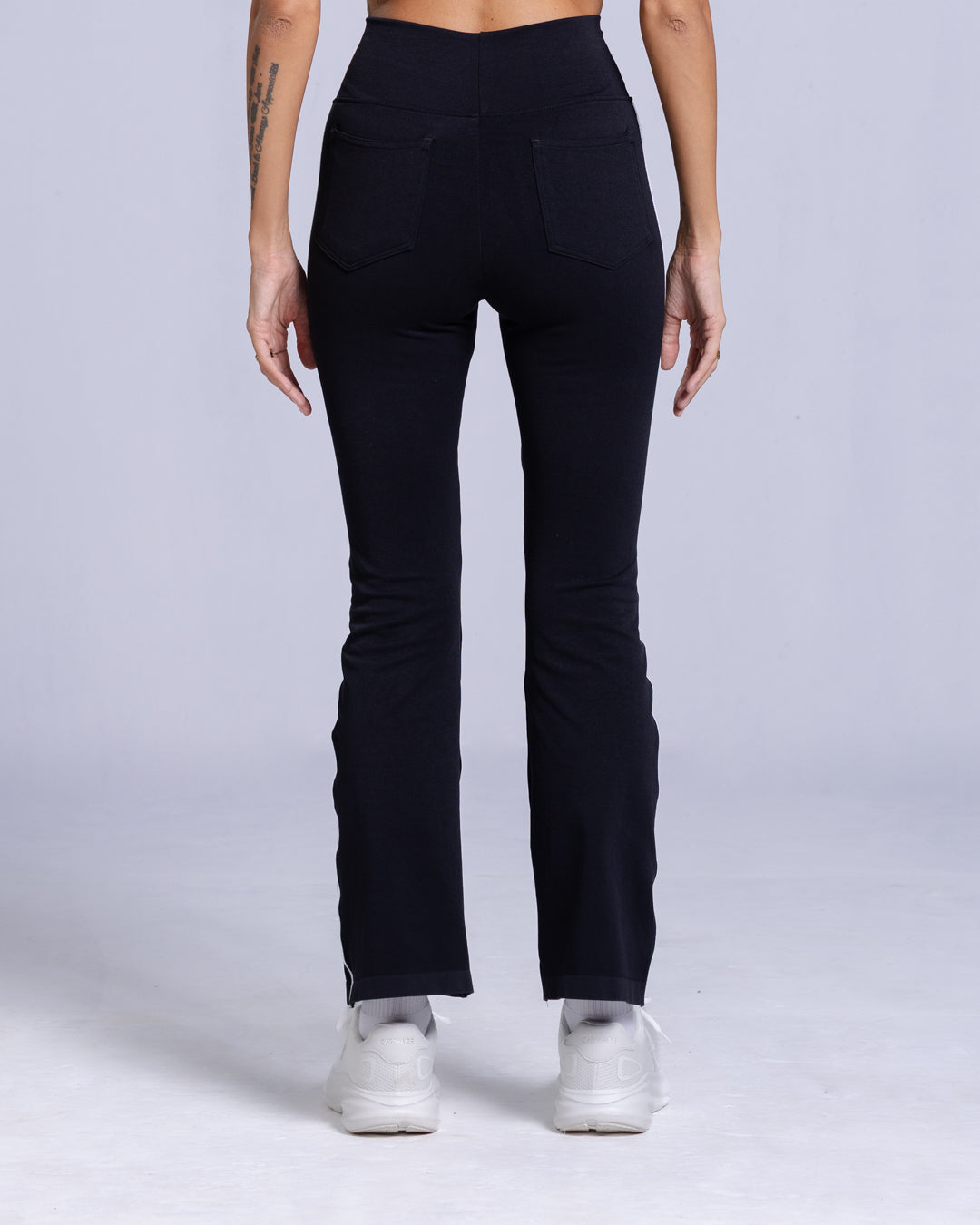 D'Falt Seamless Flare Jegging