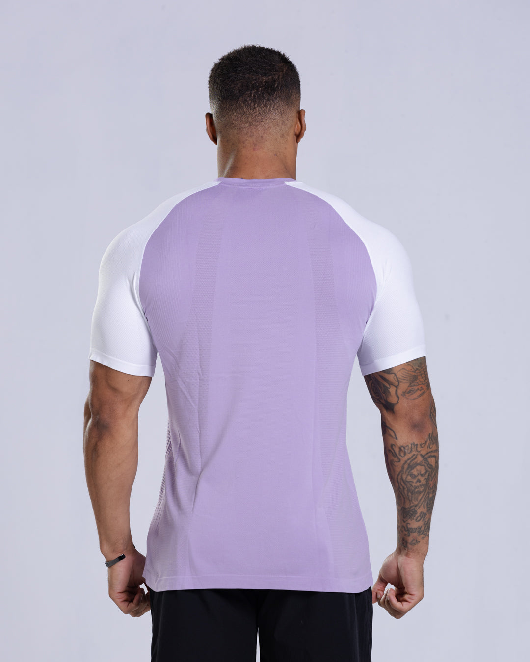 Classic Seamless Raglan Tee