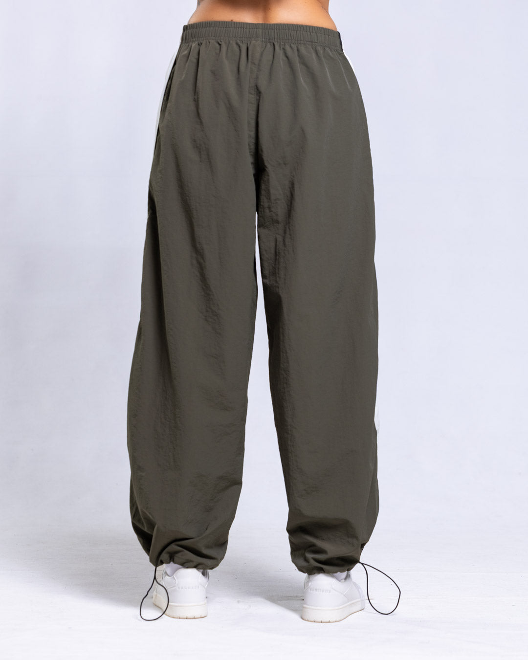 Paneltrack Wide Jogger