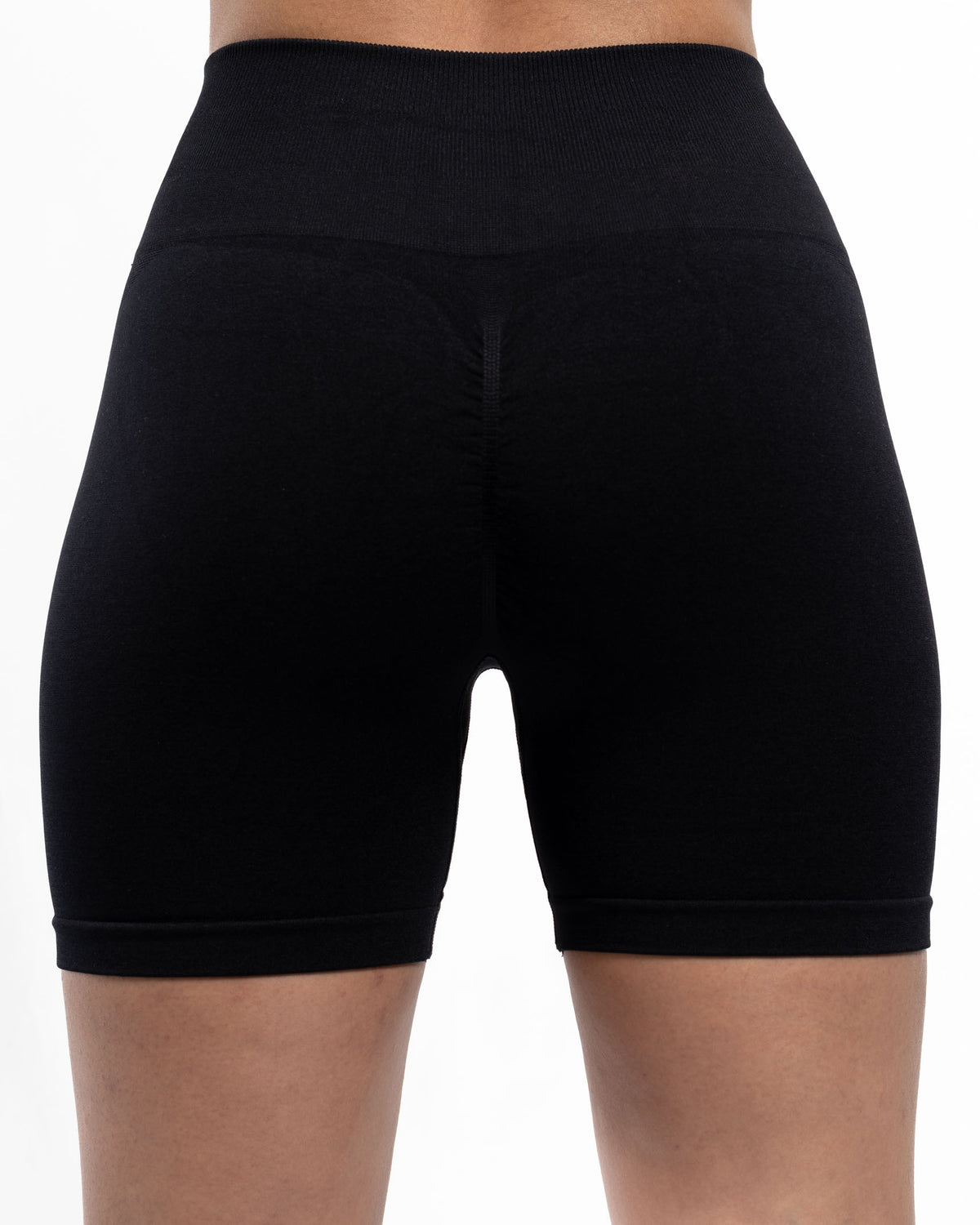 Defy Seamless Biker Short