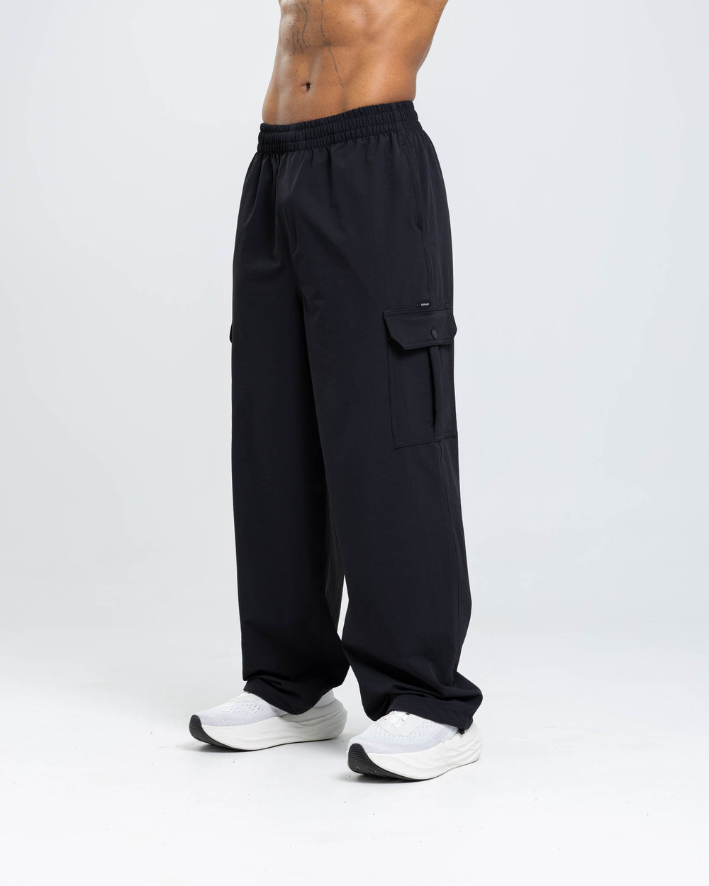 Nylon AirWave Cargo Pant