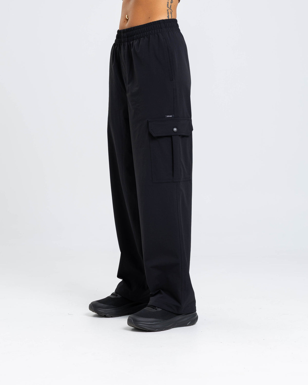 Nylon AirWave Cargo Pant