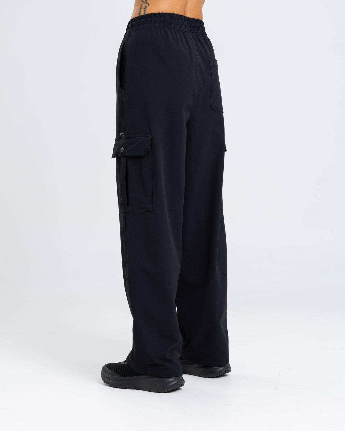 Nylon AirWave Cargo Pant