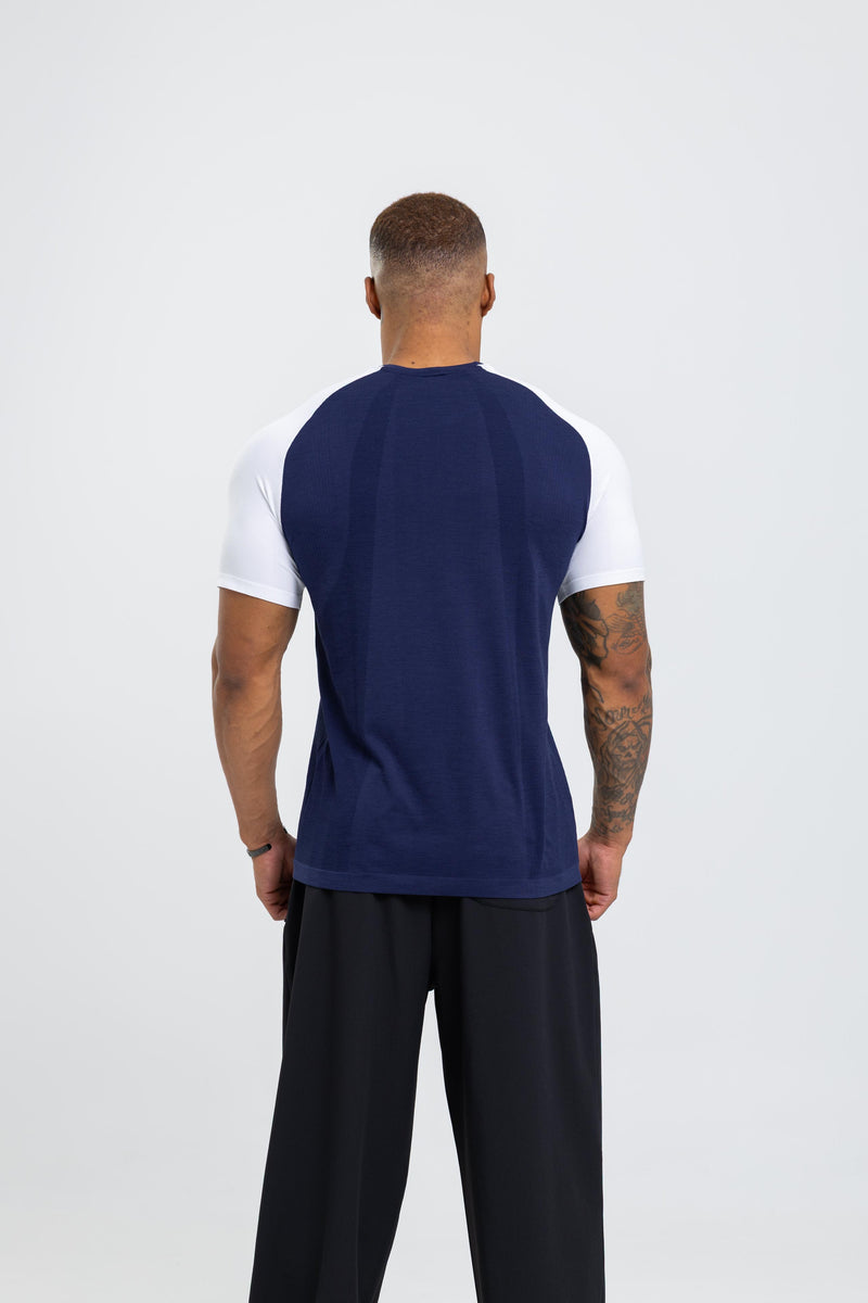 Classic Seamless Raglan Tee