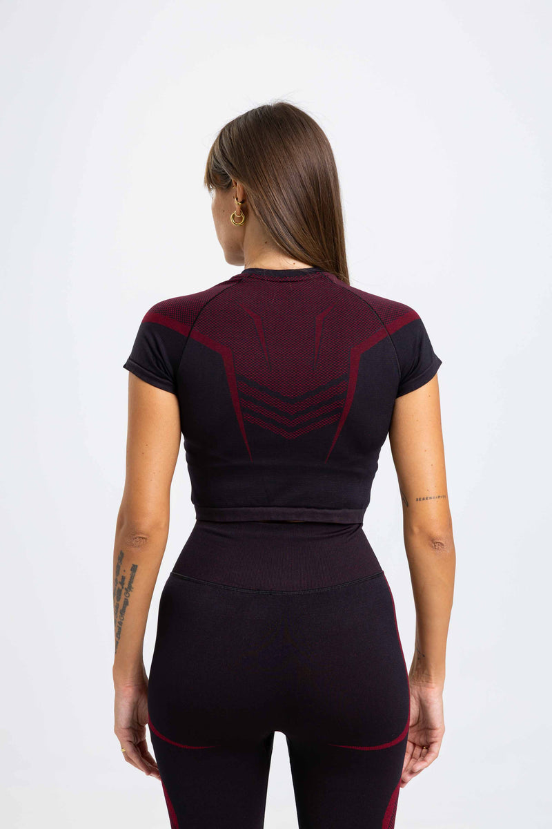 PHANTØM Compression Crop Top