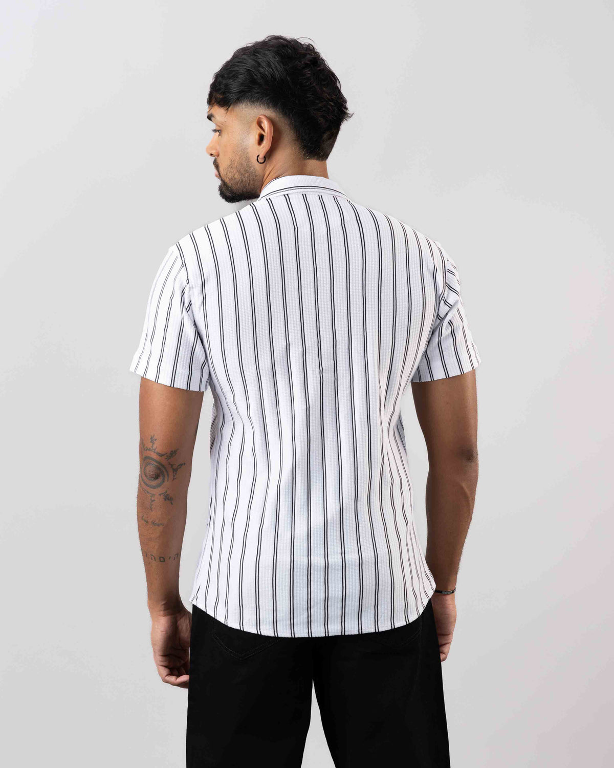 Classic Essential Shirt