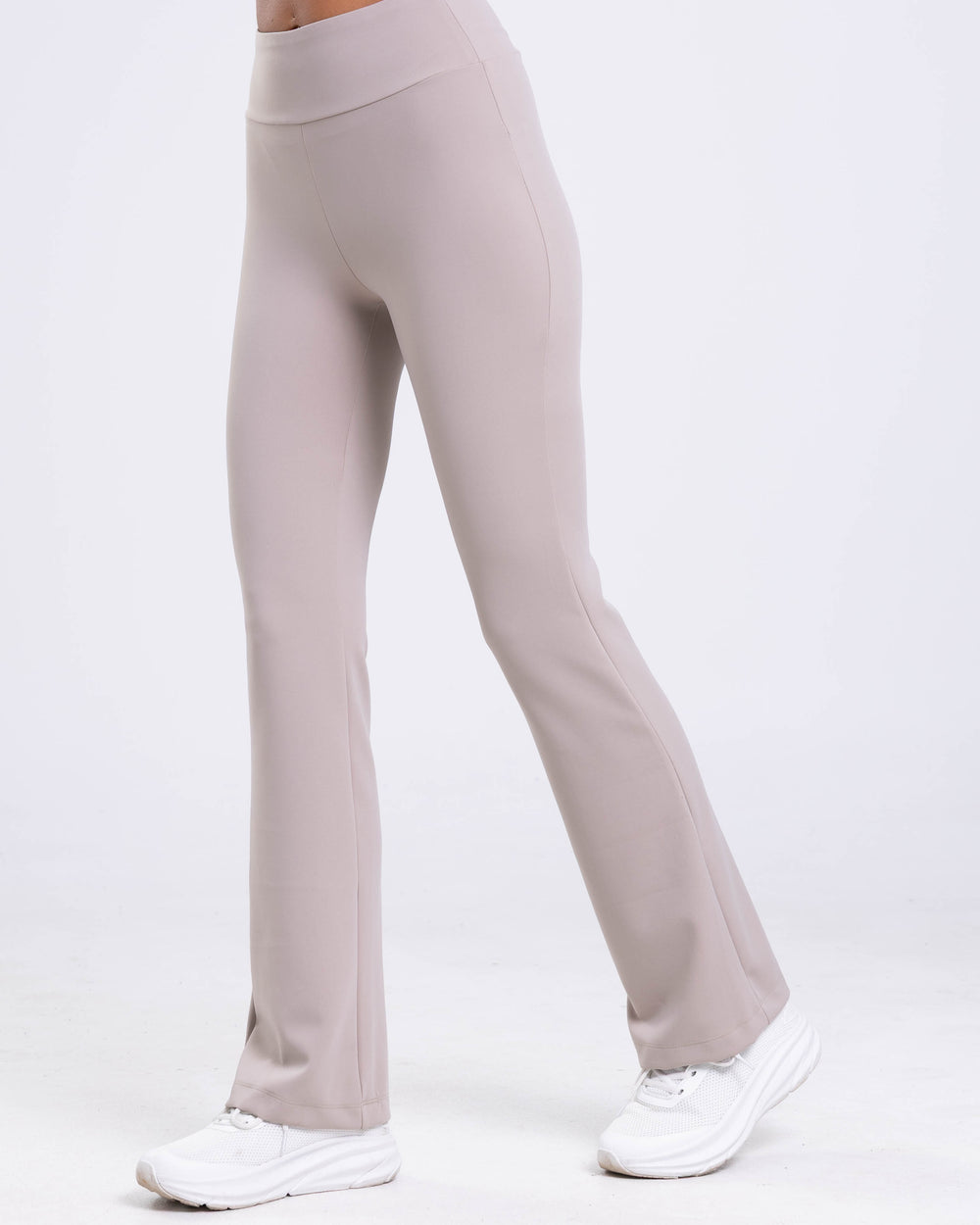 Nova Flare Bottom