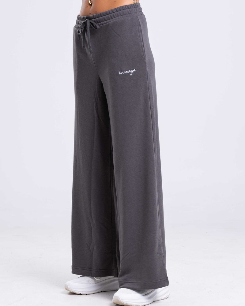 Signature Wide Leg Jogger