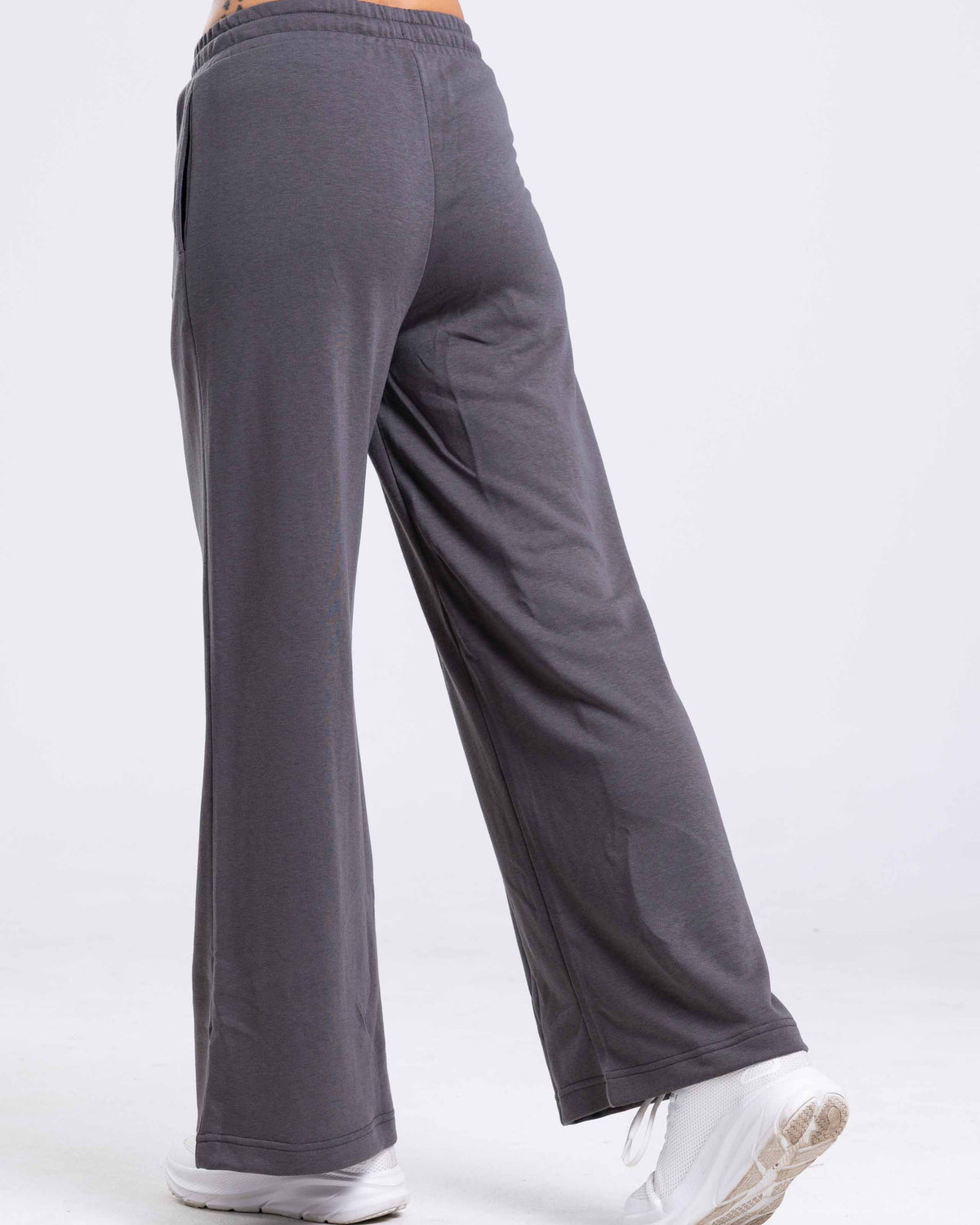 Signature Wide Leg Jogger