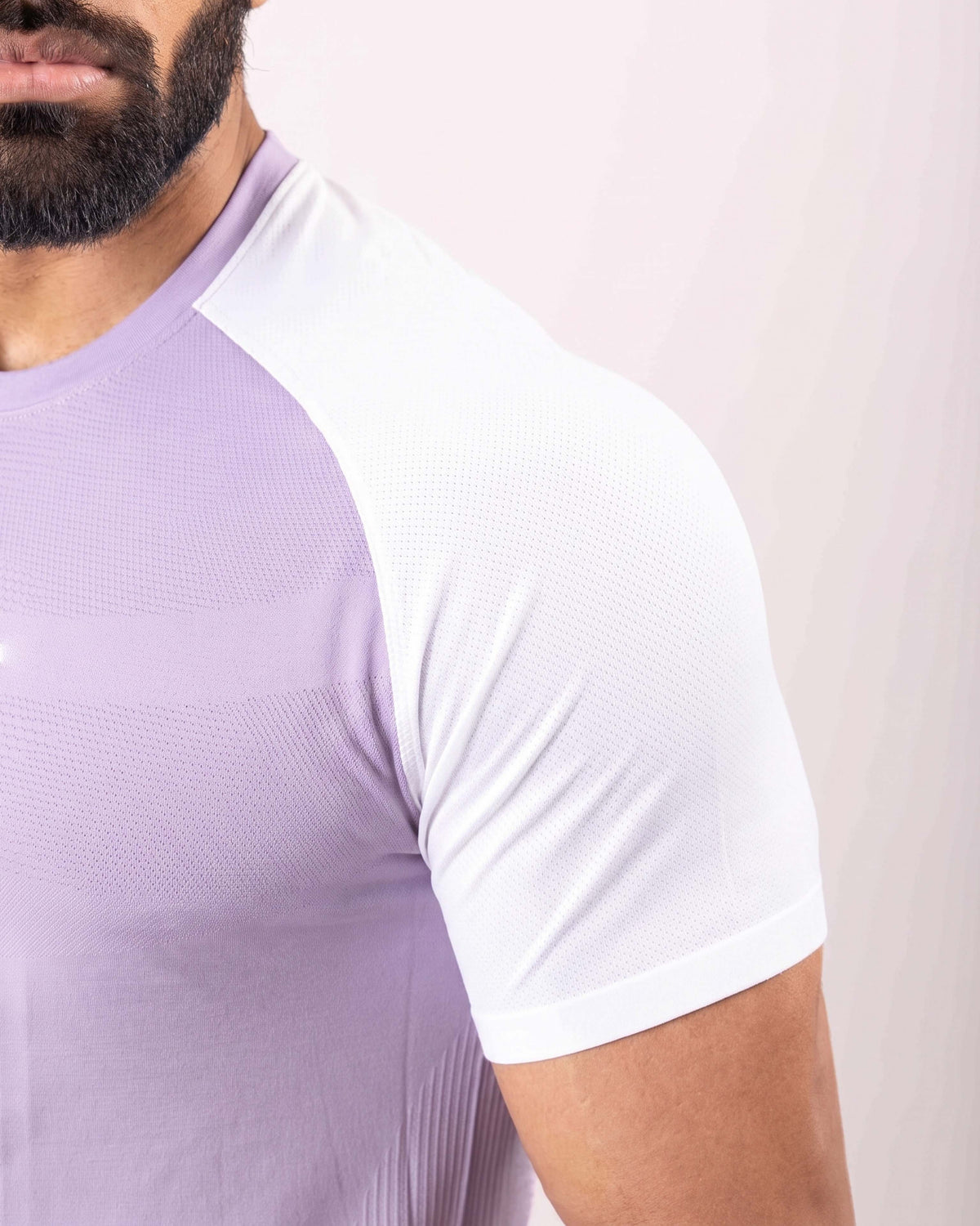 Classic Seamless Raglan Tee
