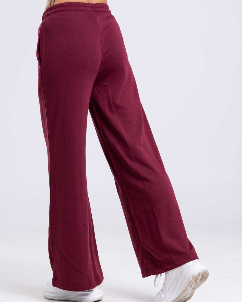 Signature Wide Leg Jogger