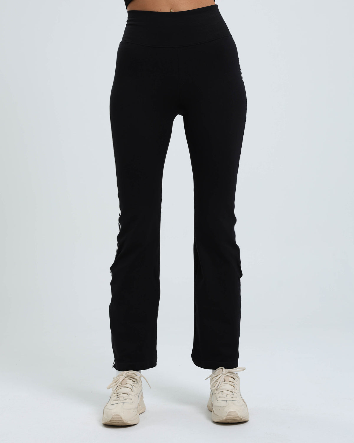 Seamless Bell Bottom Jegging