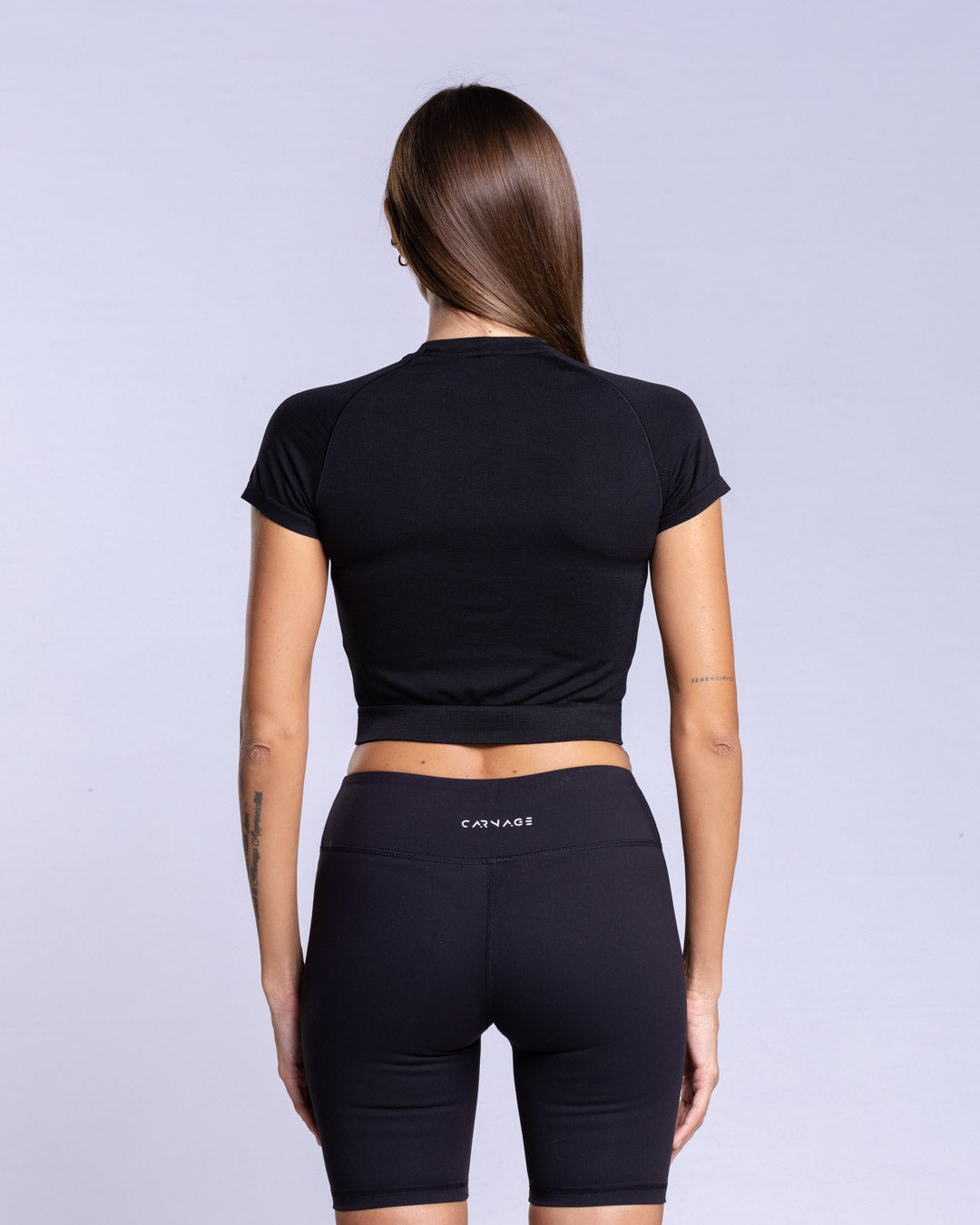 Core Seamless Crop