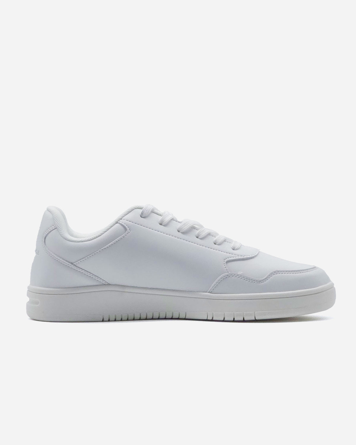 Core Sneaker