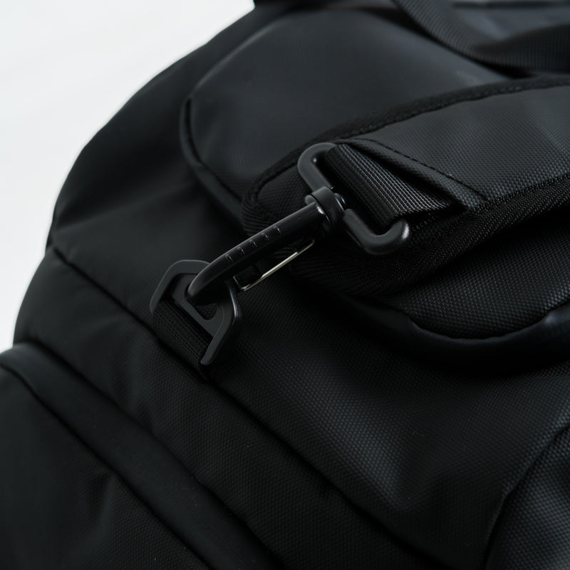 ALL BLACK HYBRID DUFFEL BAG