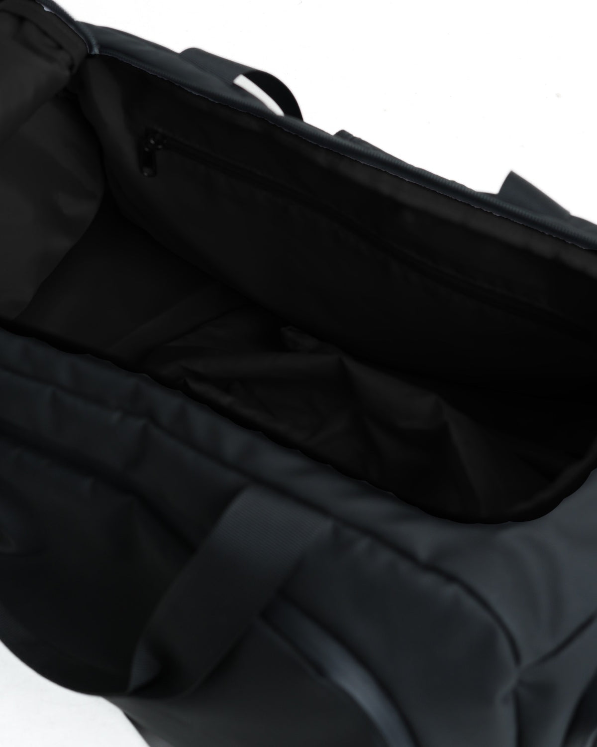 ALL BLACK HYBRID DUFFEL BAG