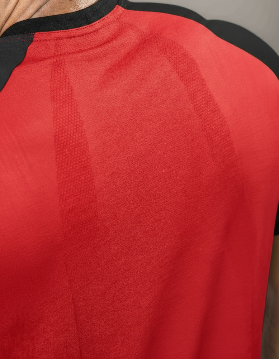 Classic Seamless Raglan Tee
