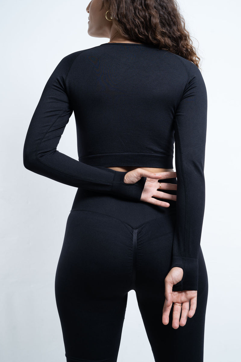 Hero Seamless Long Sleeve Crop - Black